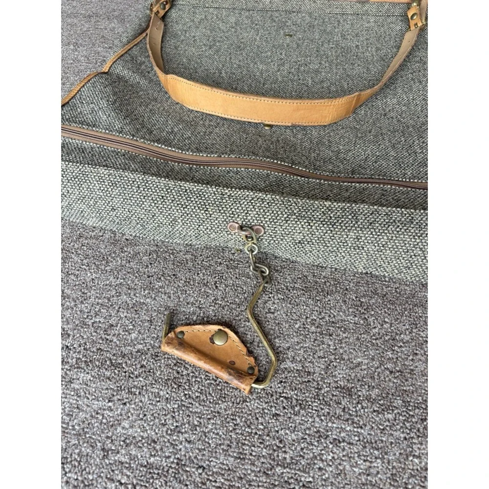 Hartmann Tan Tweed Garment Bag⭐️W/ Leather Trim and Shoulder Strap for Travel⭐️